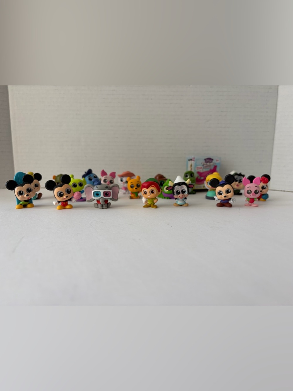 Disney Doorables Lets Go Lot of 20